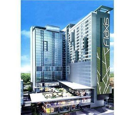 Premier Times International Hotel Seri Kembangan Ngoại thất bức ảnh